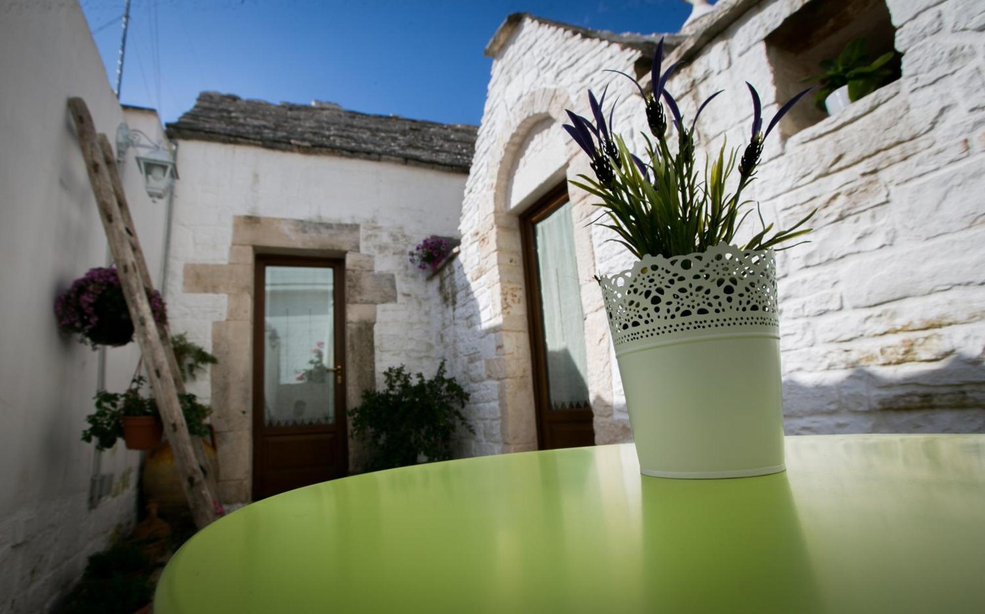 Trulli Lovers Альберобелло Екстер'єр фото